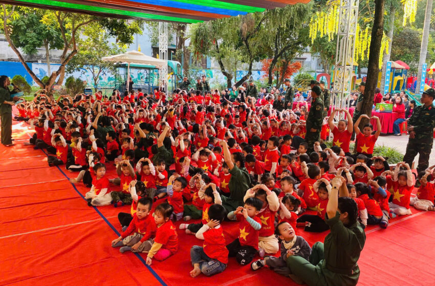  TRƯỜNG MẦM NON ĐÔNG SƠN – CHÀO MỪNG KỈ NIỆM 80 NĂM THÀNH LẬP QUÂN ĐỘI NHÂN DÂN VIỆT NAM.